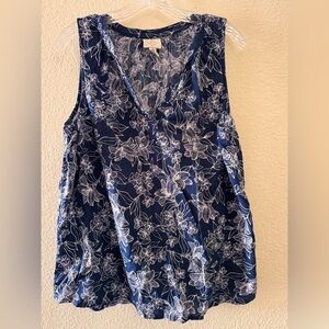 St. John's Bay Navy Floral Sleeveless Blouse